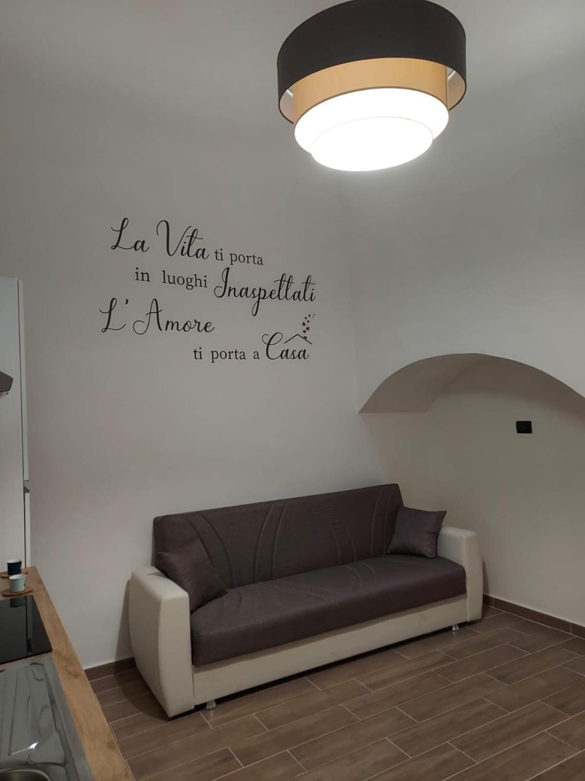 Bed and Breakfast La Casa Antica Modugno Esterno foto
